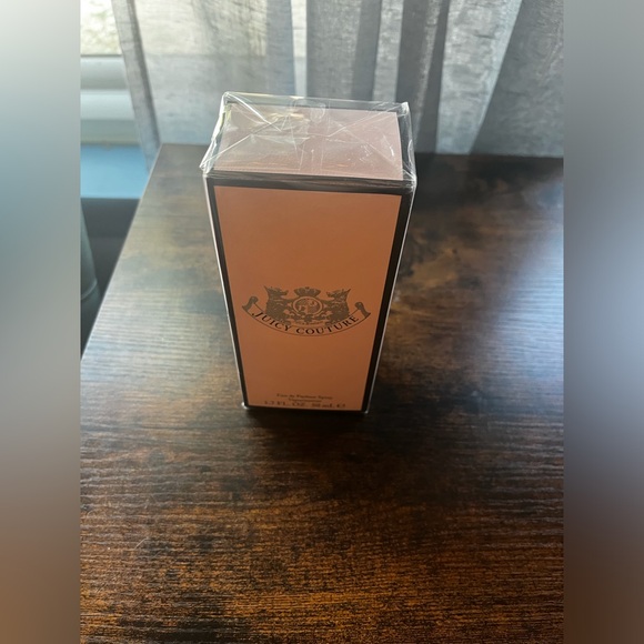 NIB Juicy Couture perfume - Picture 4 of 4